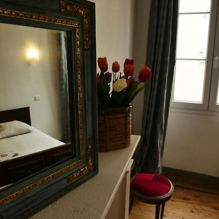 Les Oiseaux De Passage Hotel Saint-Gaultier Bagian luar foto